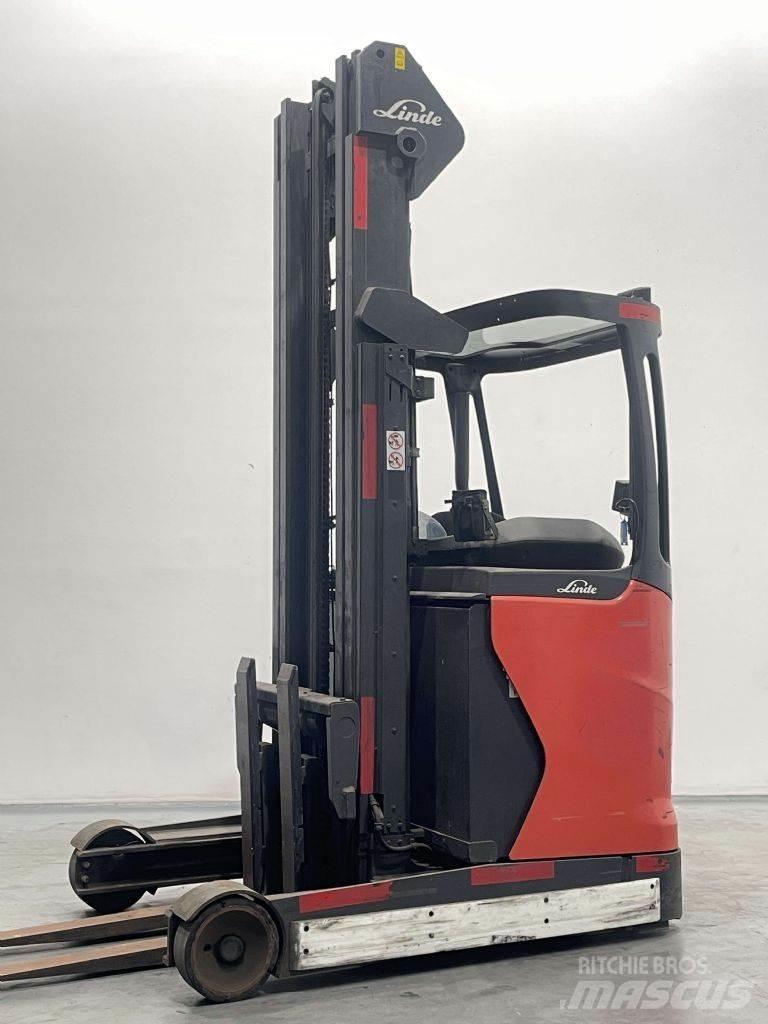 Linde R16-01-1120 Reach trucks