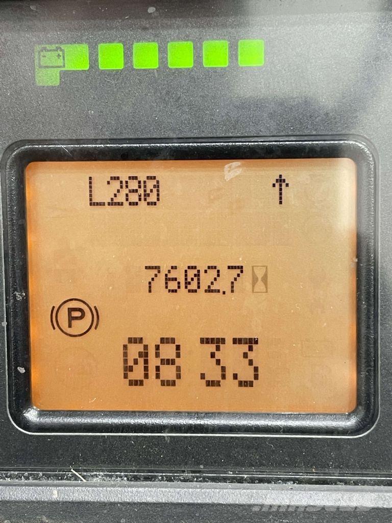 Linde R16HD-01-1120 Reach trucks