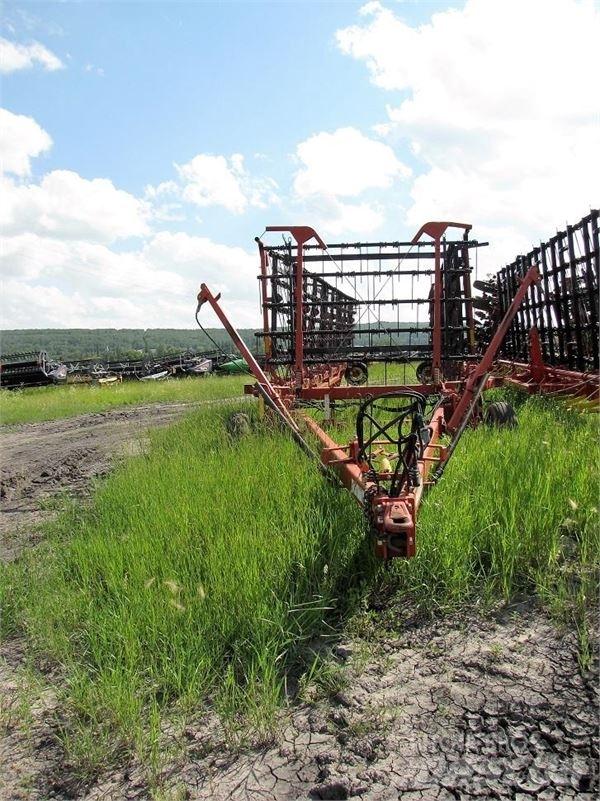 Bourgault 6000 Harrows