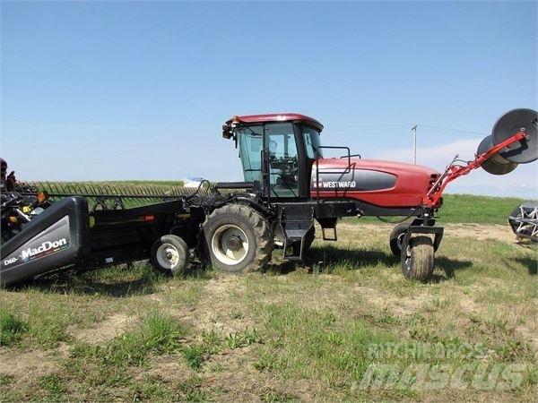 MacDon M150 Swathers