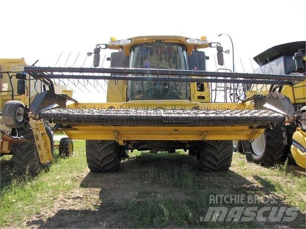 New Holland CX860 Combine harvesters