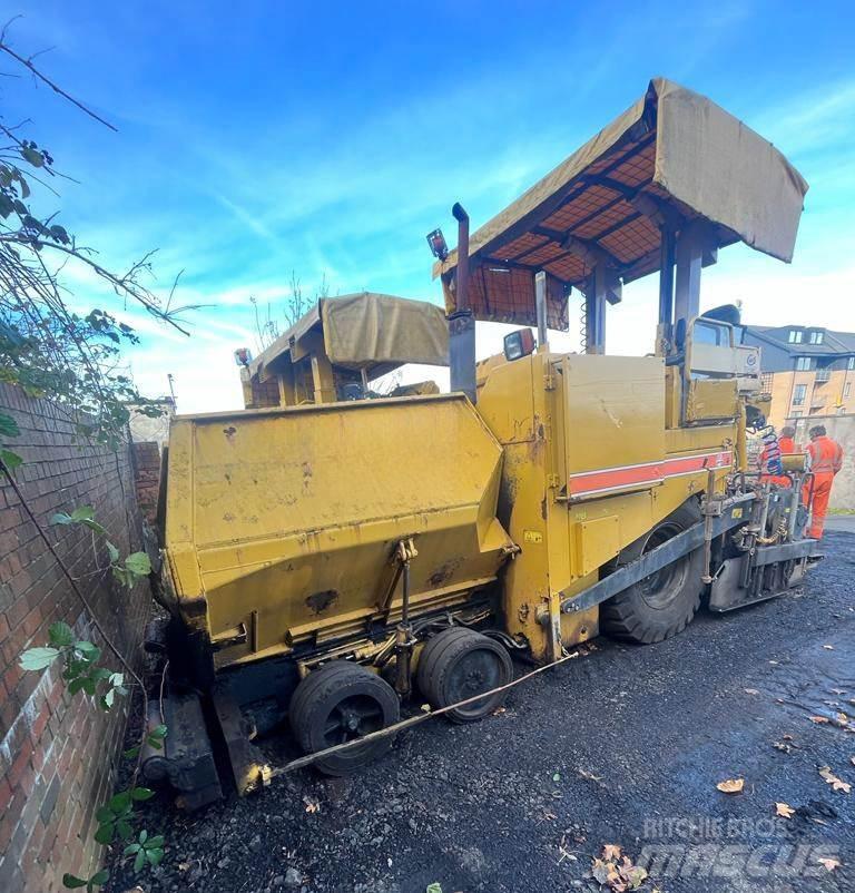 CAT AP600 Paver Asphalt pavers