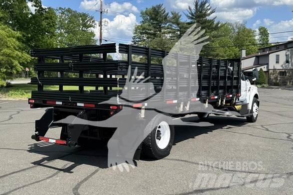 Ford F750 SD Flatbed / Dropside trucks
