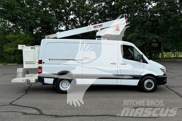 Skyvan UVN35A Truck & Van mounted aerial platforms