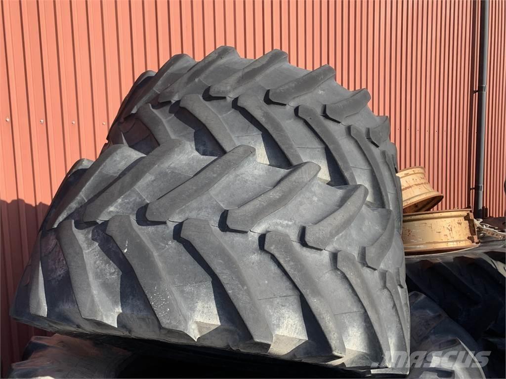 540/65X30 2 ST Tyres, wheels and rims