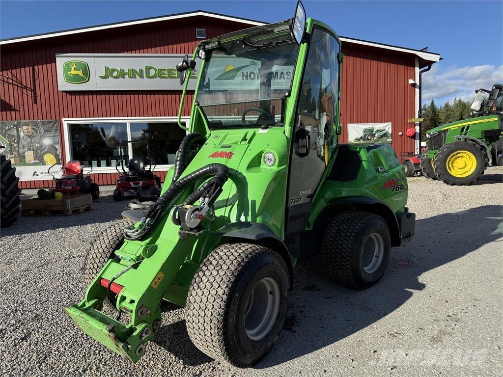 Avant 760i Skid steer loaders