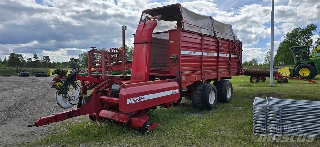 JF 3500 HACKVAGN Self loading trailers