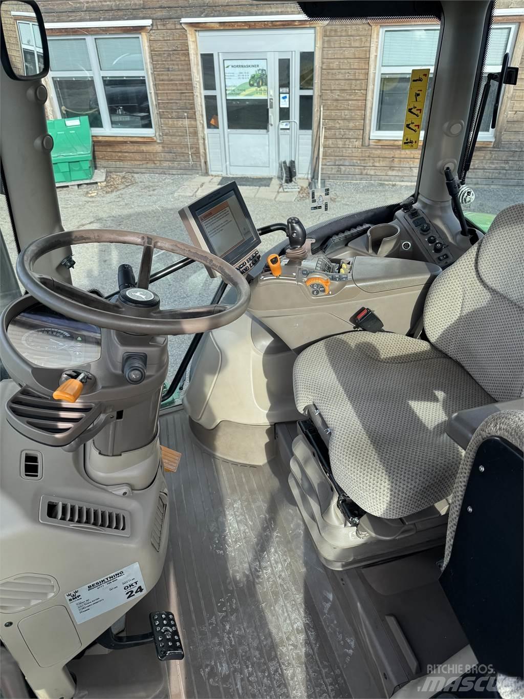 John Deere 6215R Tractors