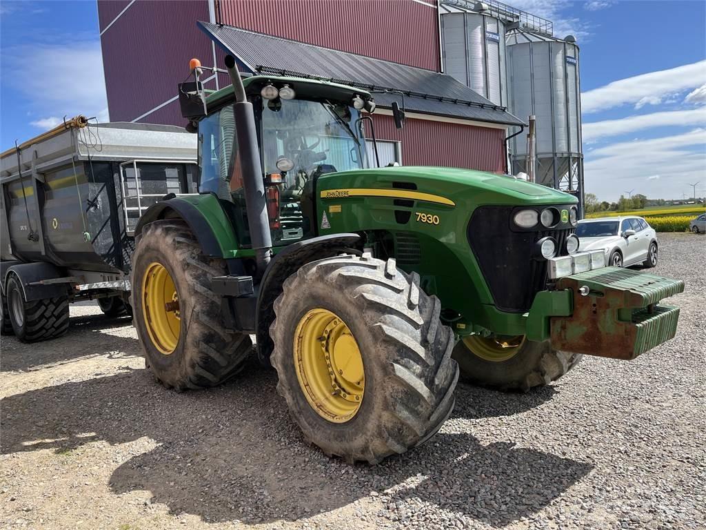 John Deere 7930 TRAKTOR Tractors