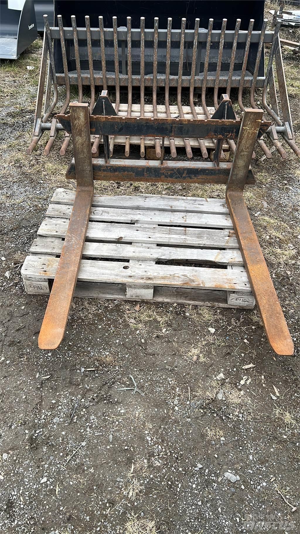 Norje Pallgaffel Other attachments and components
