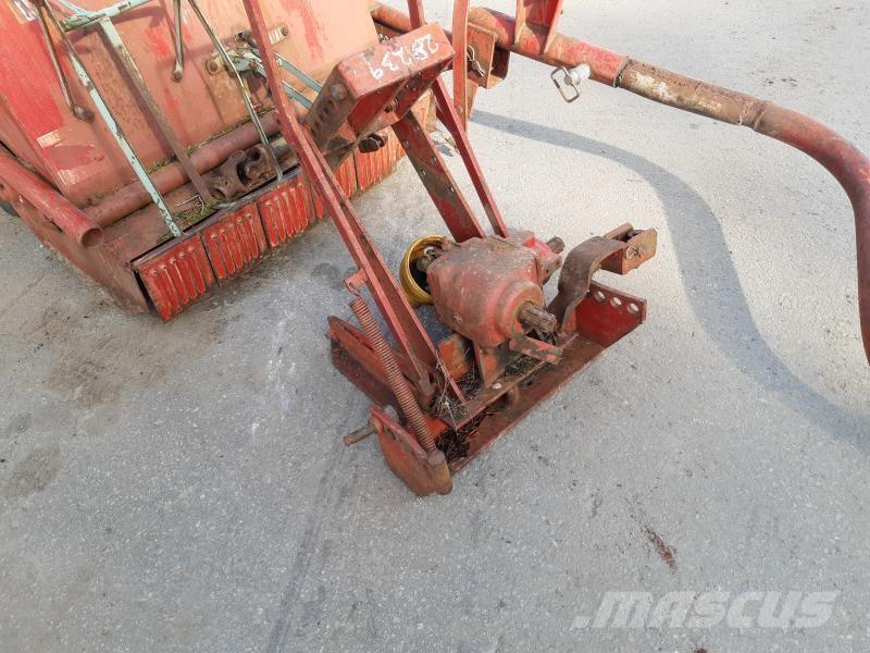  SLAGSLÅTTER TRASIG Pasture mowers and toppers
