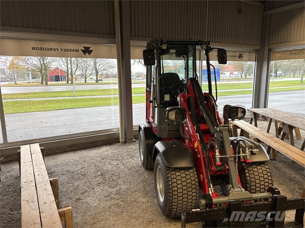 Weidemann 1190 E KAB Skid steer loaders