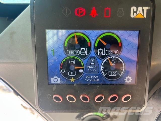 CAT 226D Tyres, wheels and rims