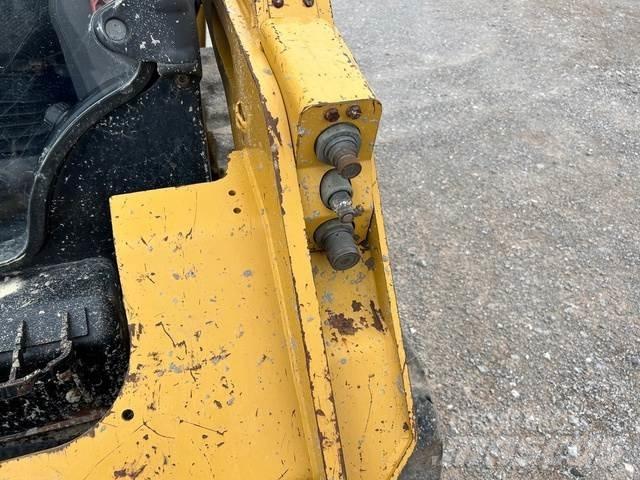 CAT 259D Skid steer loaders