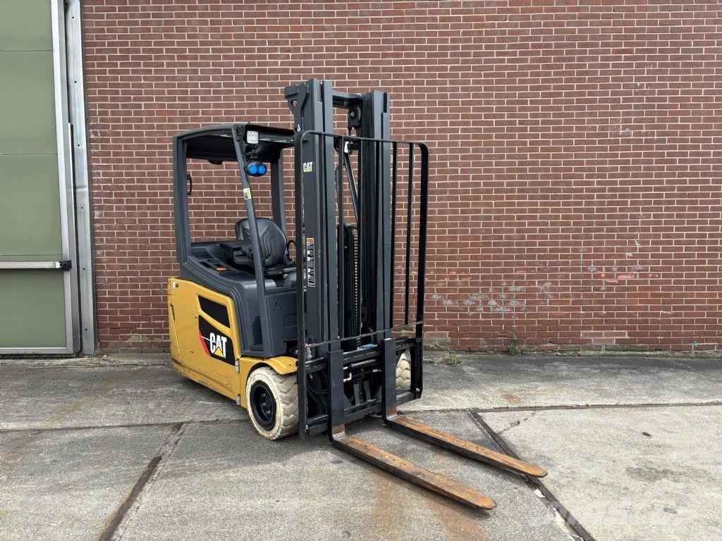 CAT 2ET4000 Electric forklift trucks