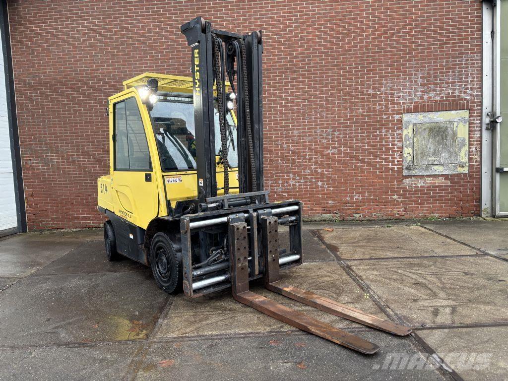 Hyster H4.5FTS5 Diesel trucks