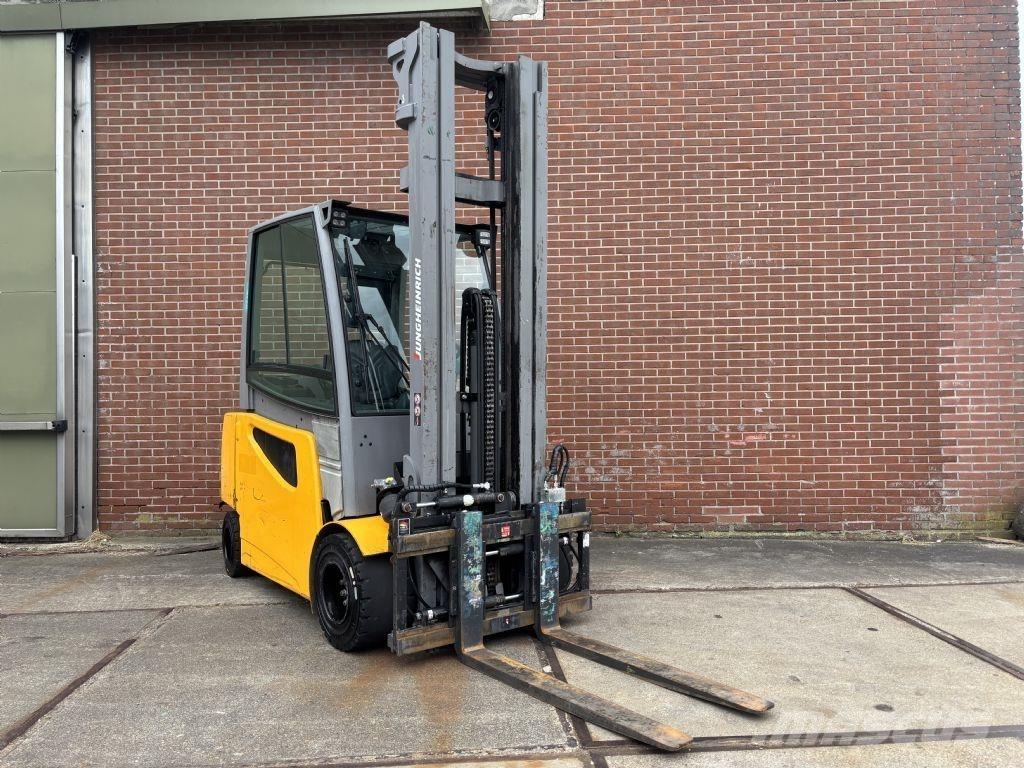 Jungheinrich EFG S30 Electric forklift trucks