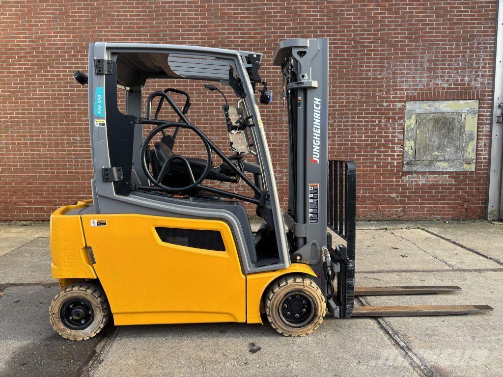 Jungheinrich EFG320 Electric forklift trucks