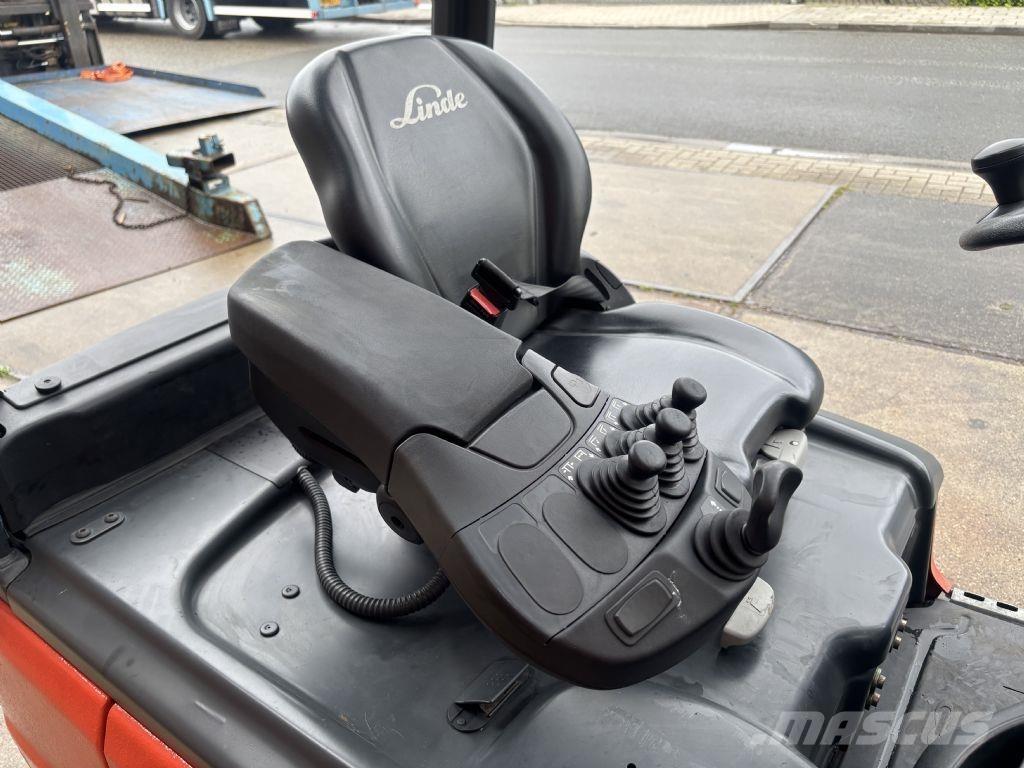 Linde E18-02 Electric forklift trucks