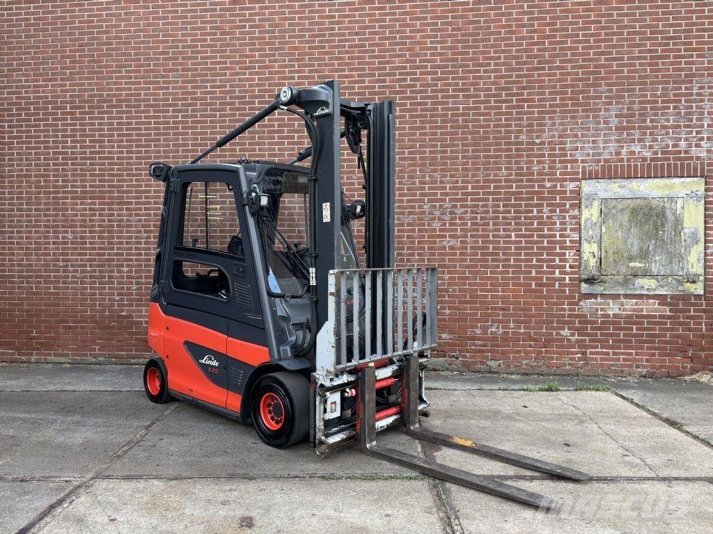Linde E25-01 Electric forklift trucks