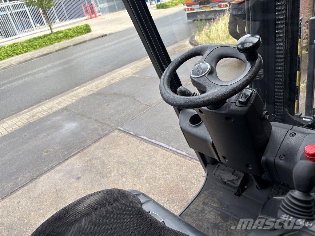 Linde E25HL-01/600 Electric forklift trucks