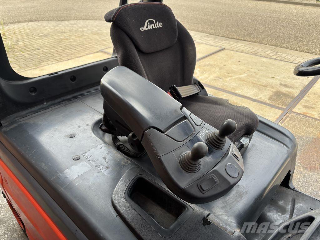 Linde E25L-01 Electric forklift trucks