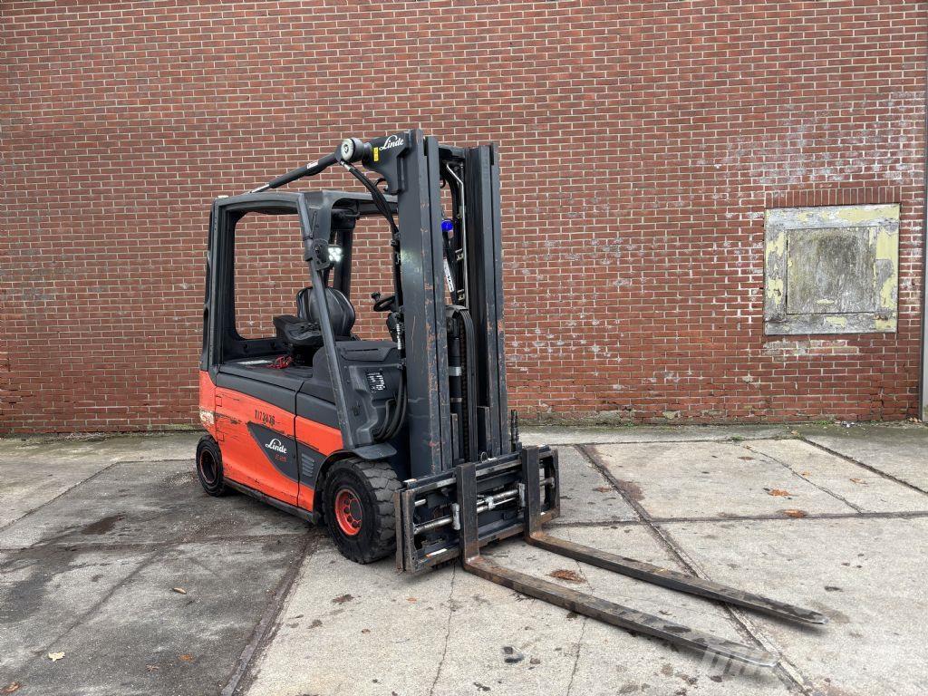 Linde E25PL Electric forklift trucks