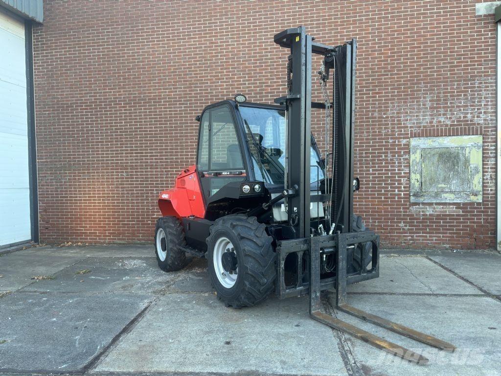 Manitou M30-4 Rough terrain trucks