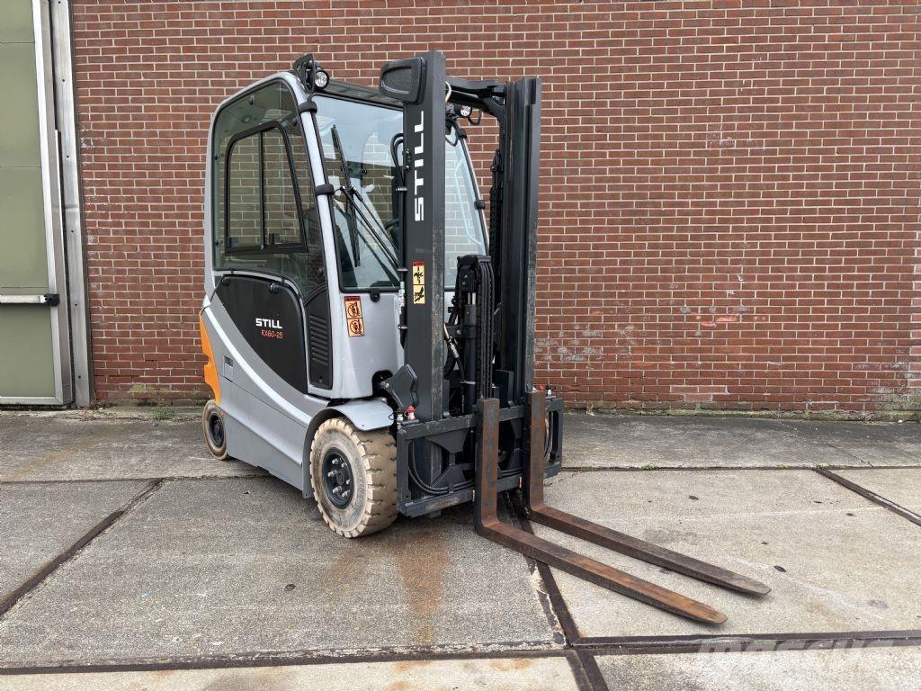 Still RX 60-25 Electric forklift trucks