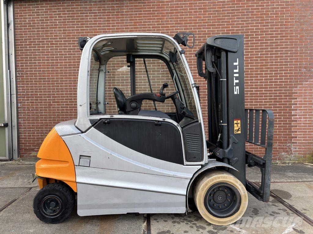 Still RX 60-40 Electric forklift trucks
