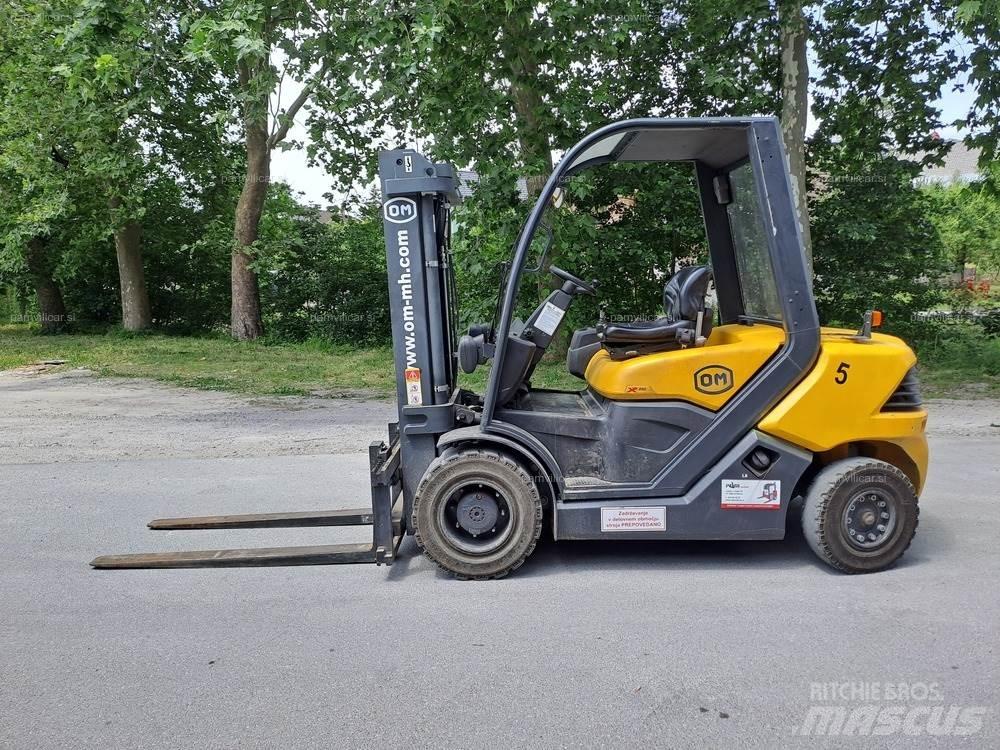 OM XD50 Forklift trucks - others