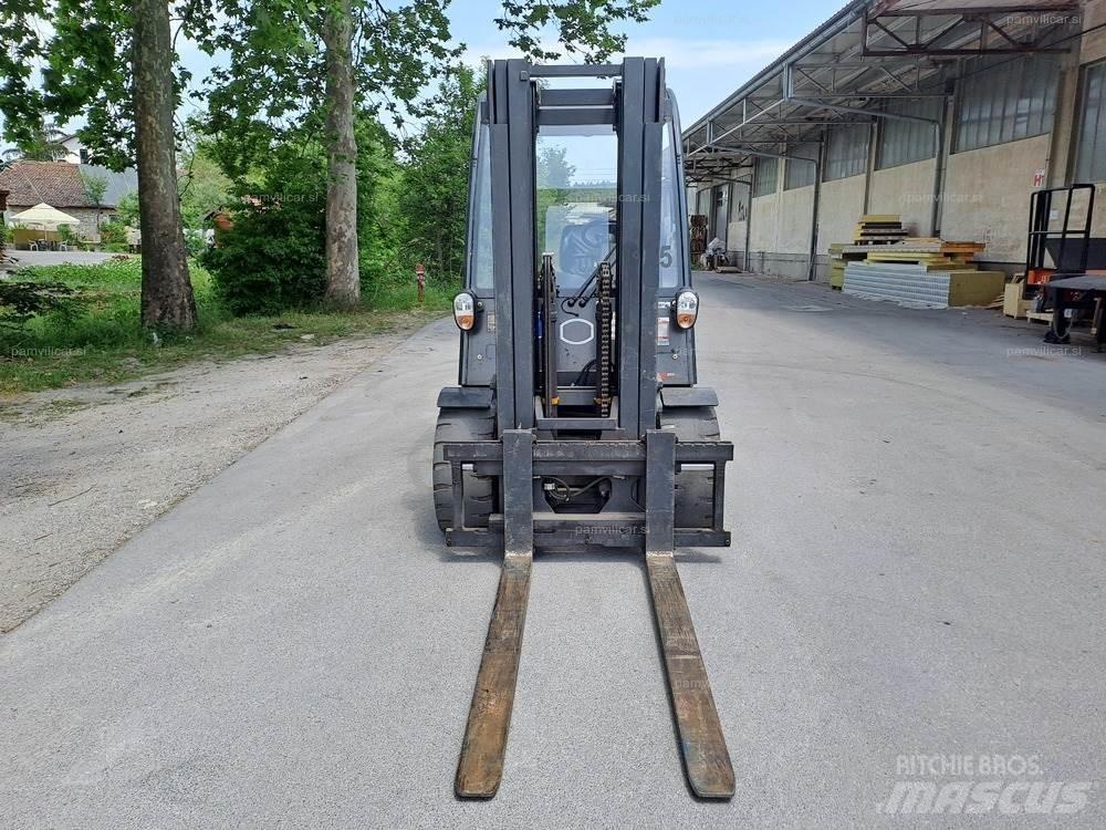 OM XD50 Forklift trucks - others
