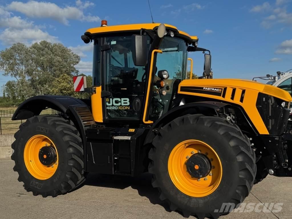 JCB 4220 iCON Tractors