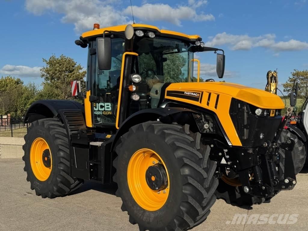 JCB 4220 iCON Tractors