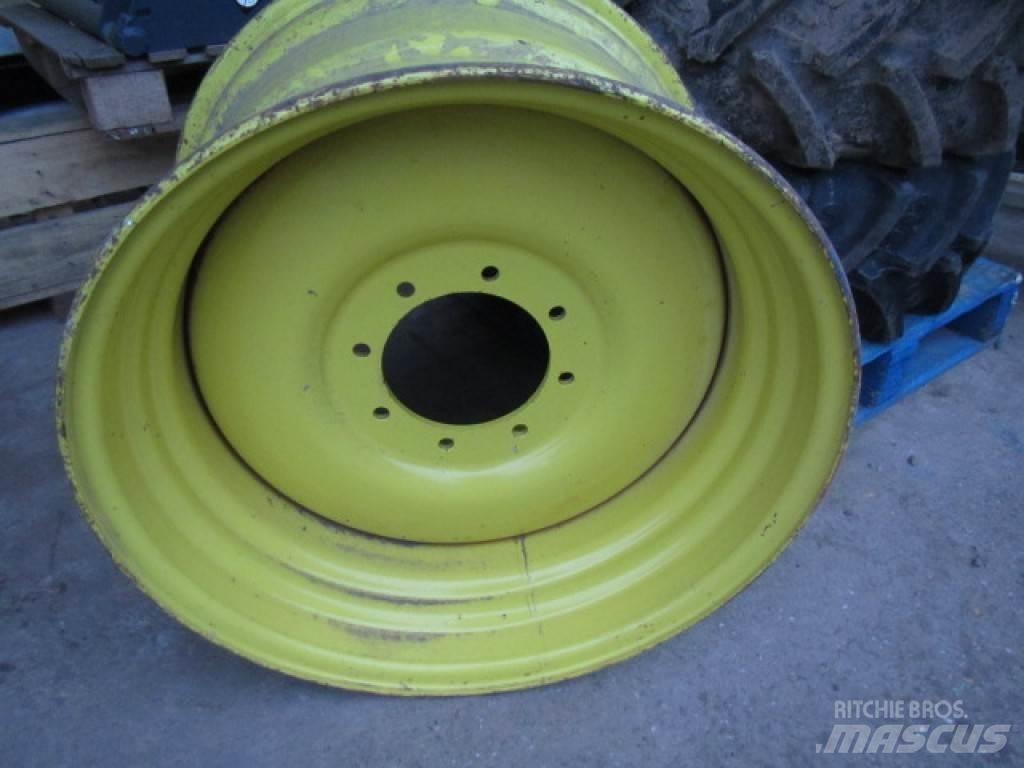 John Deere  Other tractor accessories
