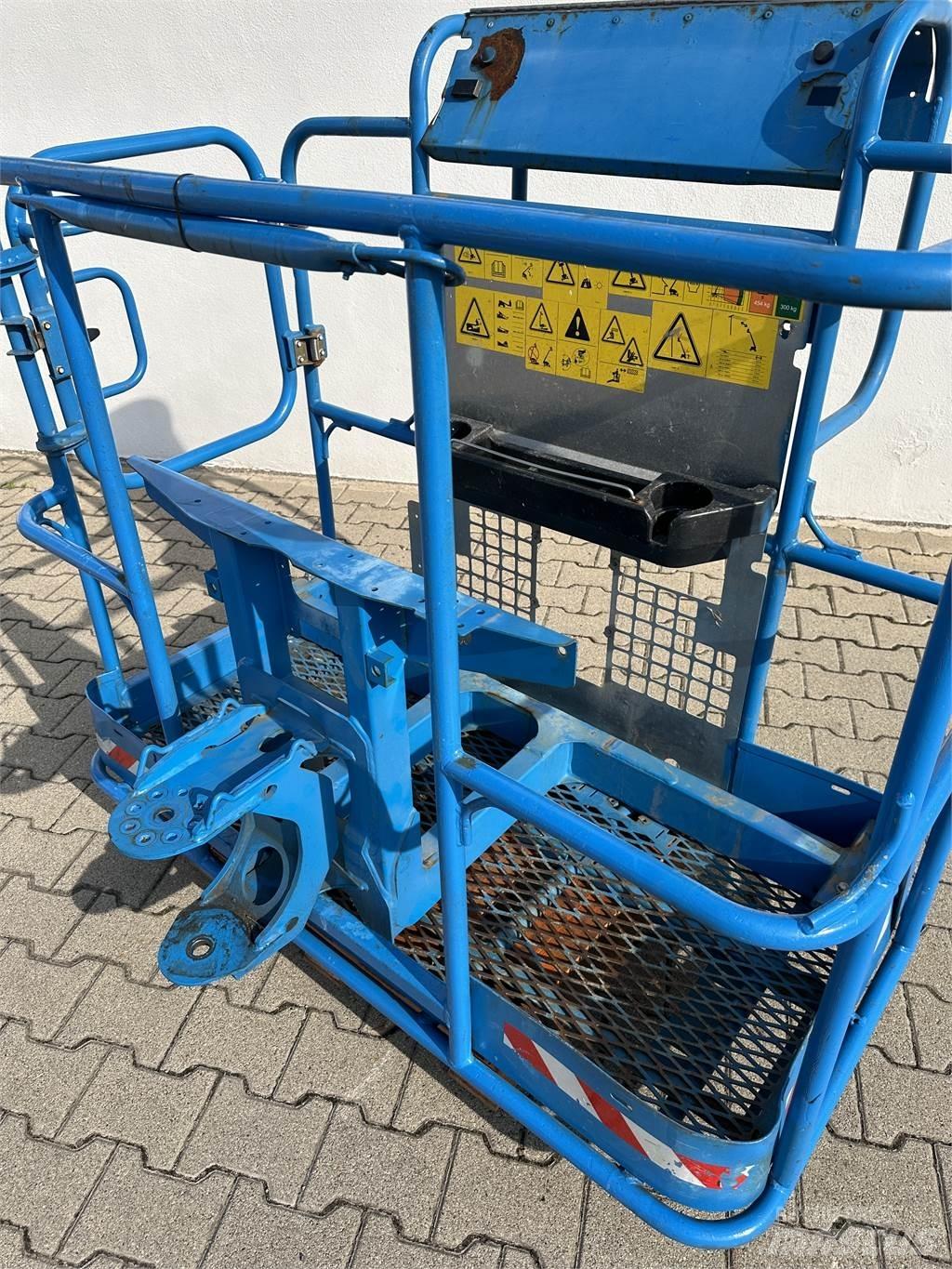 Genie S85 XC Construction - Others