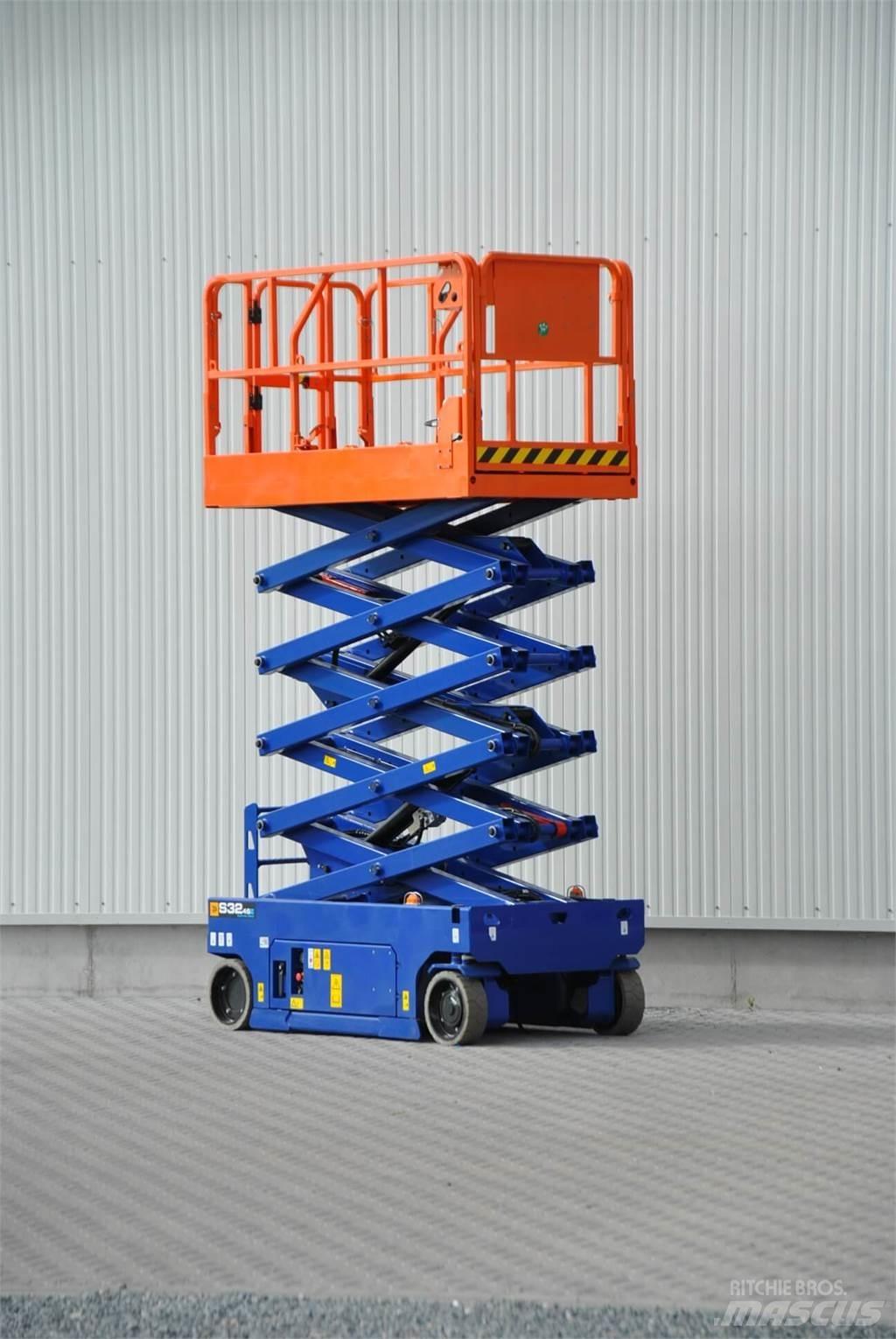 JCB S3246E ED Scissor lifts