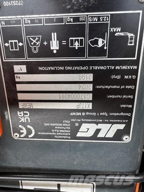 JLG X17JP Spider Compact self-propelled boom lifts