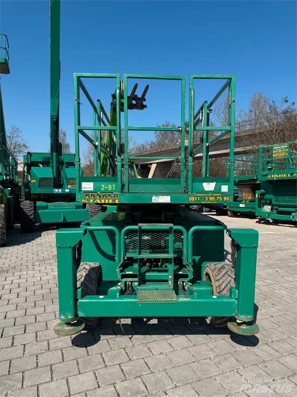 SkyJack 6832 RT Scissor lifts