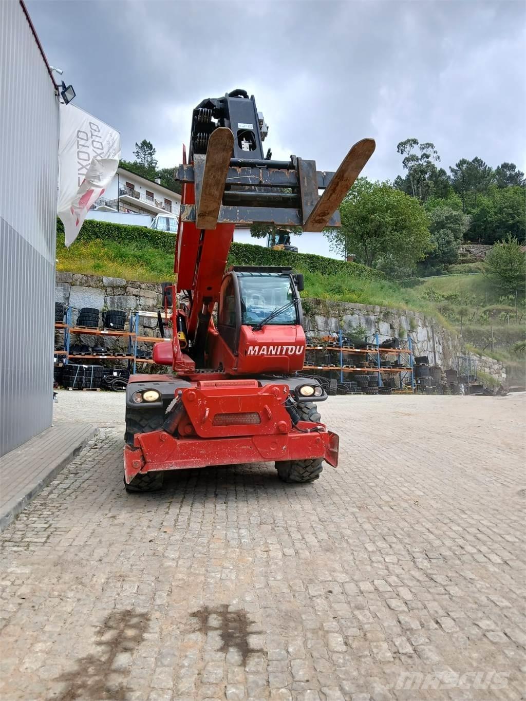 Manitou MRT2150+ Reach trucks
