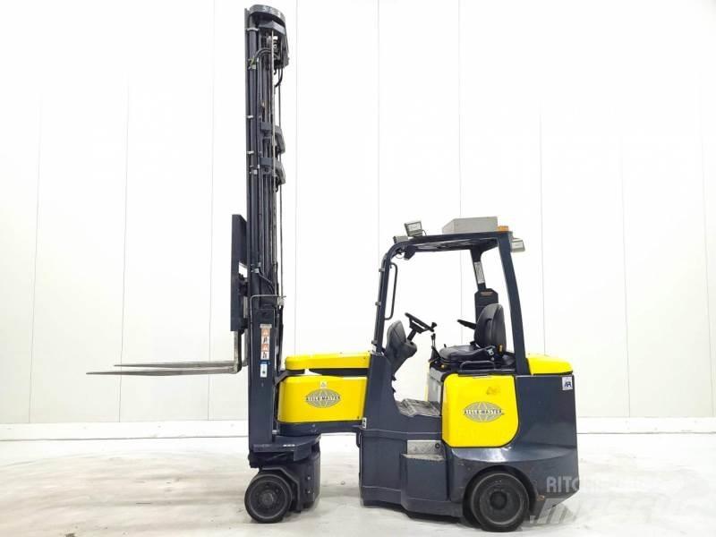 Aisle-Master 20WHE Narrow aisle truck