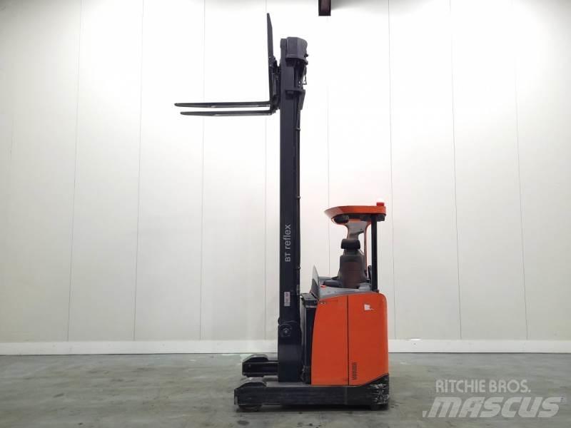 BT RRE160E Reach trucks