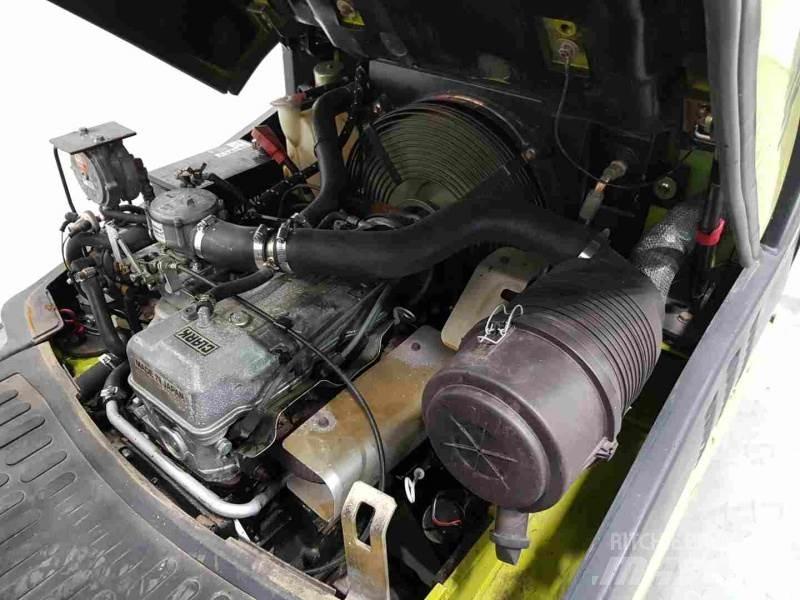 Clark C18L LPG trucks