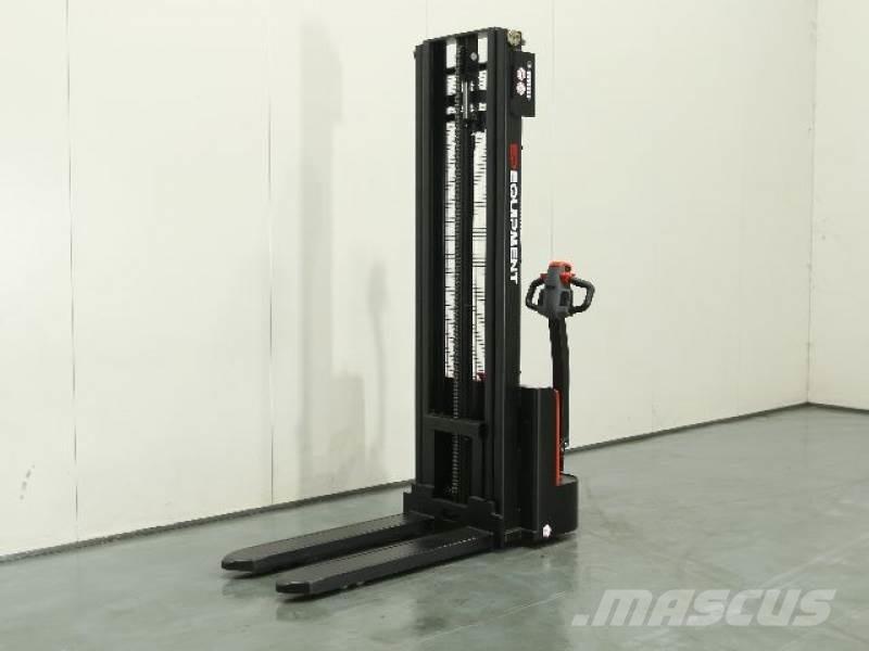 EP ESL122 80 RENTAL Hand pallet stackers