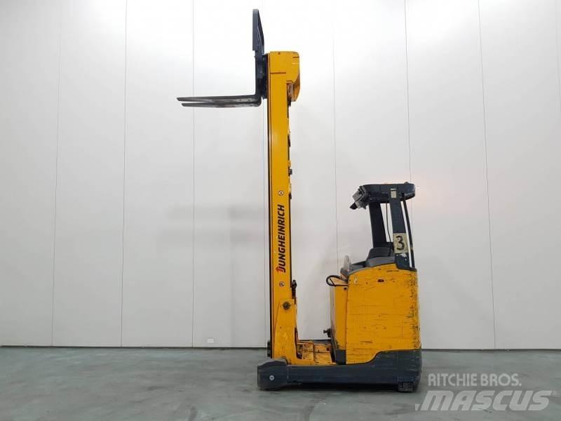 Jungheinrich ETV216 Reach trucks