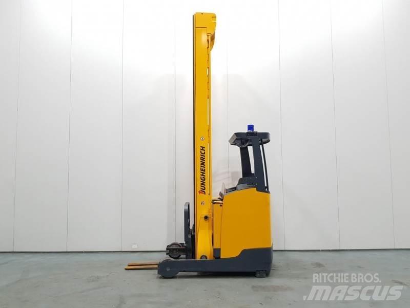 Jungheinrich ETV318 Reach trucks