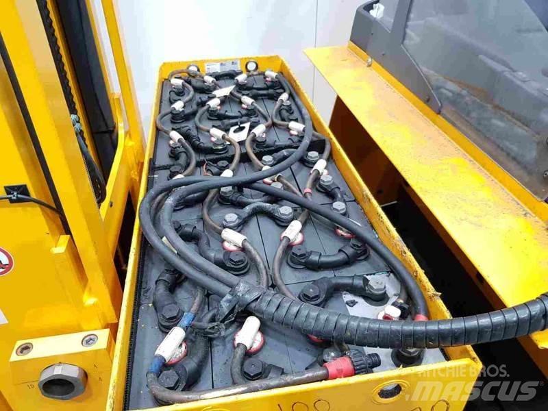 Jungheinrich ETV320 Reach trucks