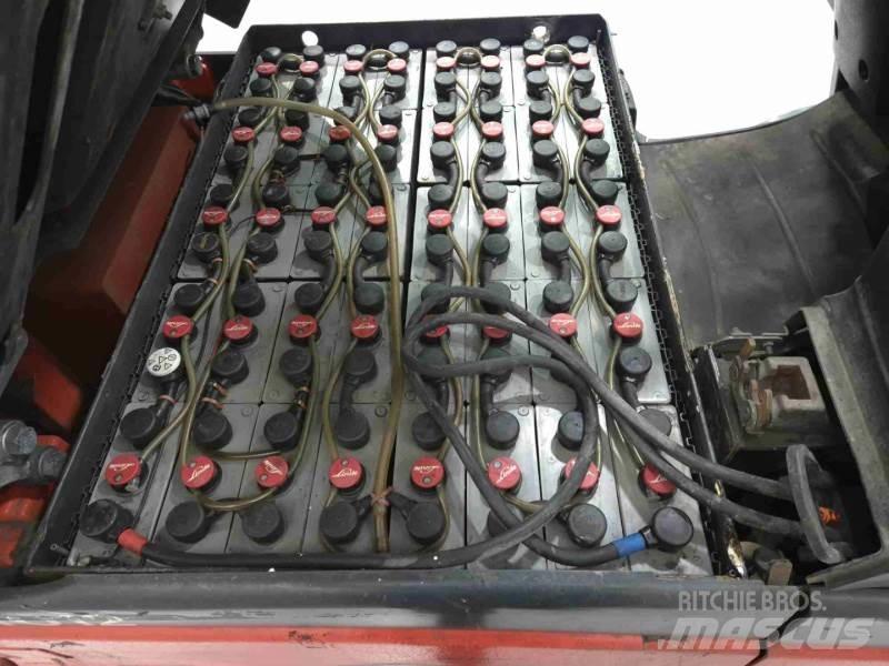 Linde E25-01 Electric forklift trucks