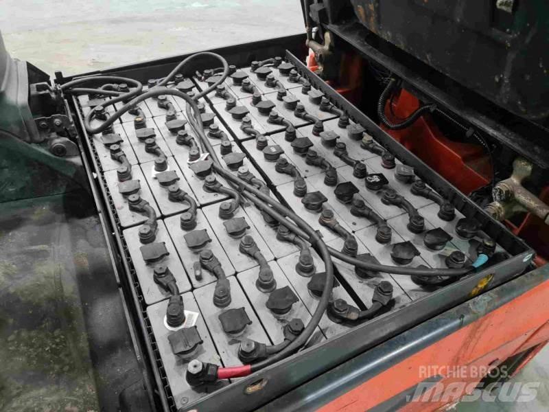 Linde E30-01 387 Electric forklift trucks