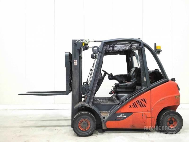 Linde H25T-02 LPG trucks